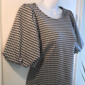 Haute Monde Houndstooth Puff Sleeve Top Size Small